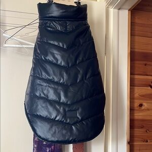 NWT Metallic Pet Puffer Color Black Size XL